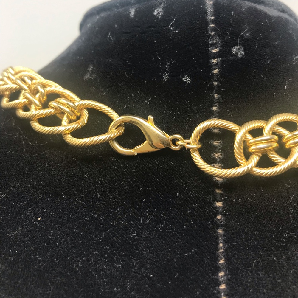 Gold plated chunky necklace - Picture 7 of 7